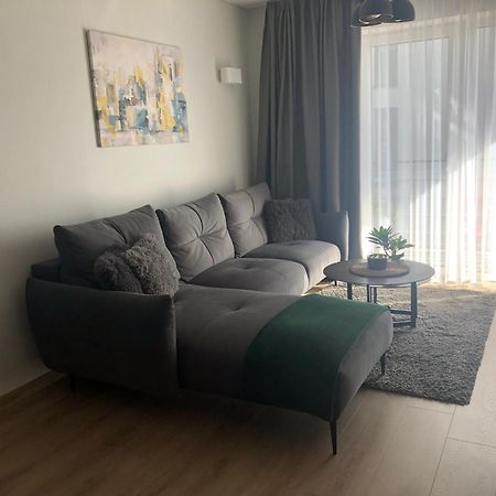 Cosy 1 Bedroom Apartment In The Heart Of Old Town With Parking Kaunas Kültér fotó