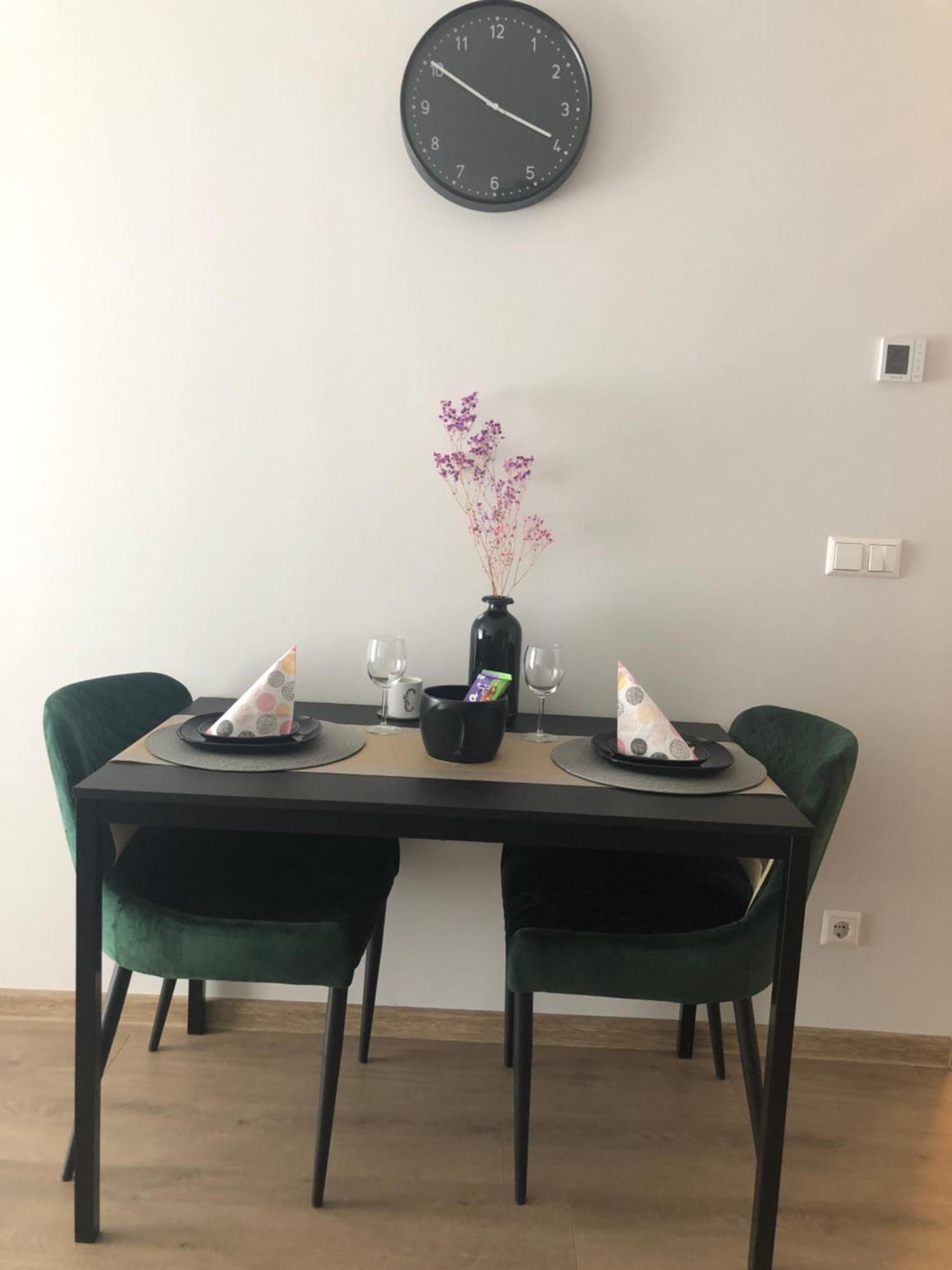 Cosy 1 Bedroom Apartment In The Heart Of Old Town With Parking Kaunas Kültér fotó