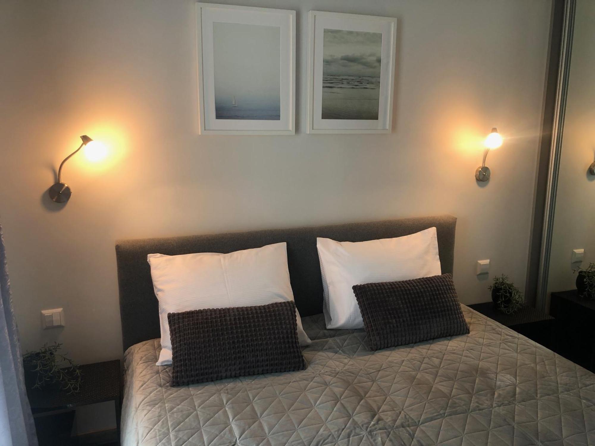 Cosy 1 Bedroom Apartment In The Heart Of Old Town With Parking Kaunas Kültér fotó